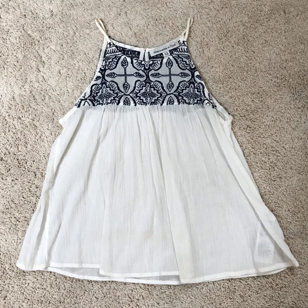 Light-weighted Tank top